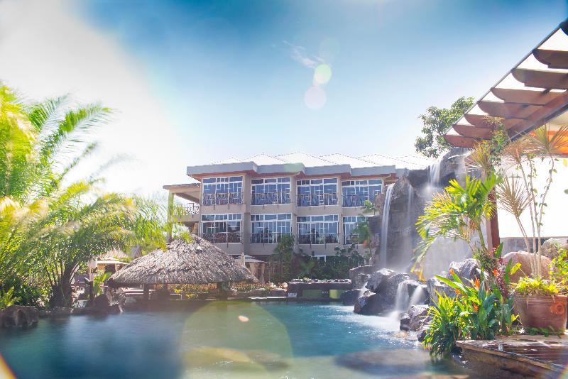 Jacana Amazon Wellness Resort 파라마리보 외부 사진
